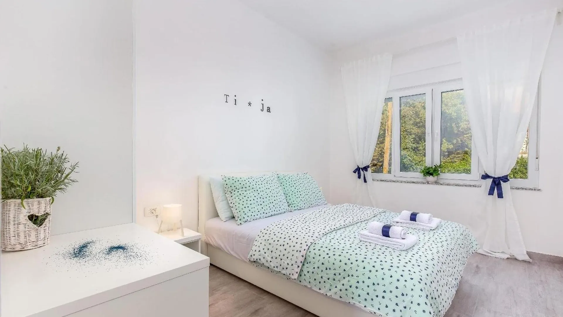 Ferienwohnung Fuer 6 Personen Ca 90 M In Dramalj, Adriakueste Kroatien Kvarner Bucht 0*, Dramalj Croatia