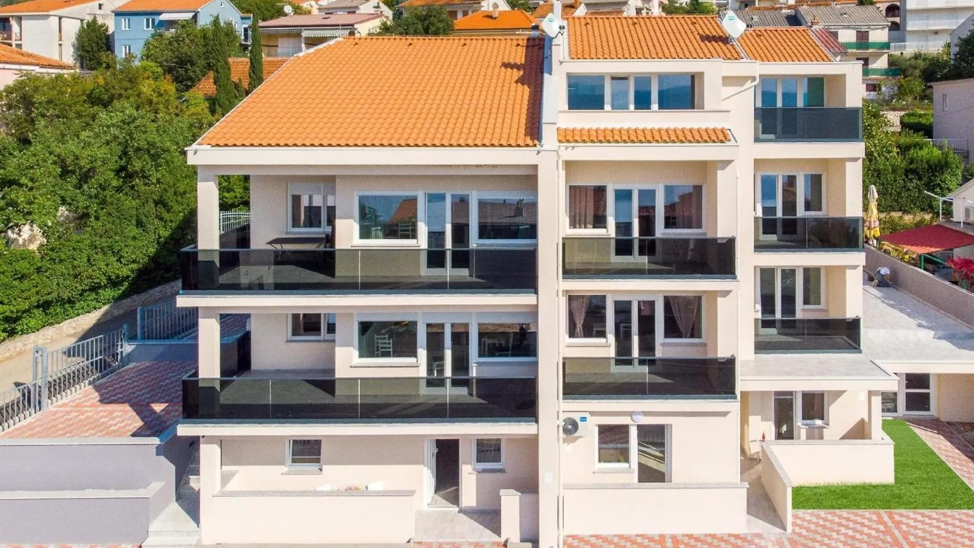 Apartment Ferienwohnung Fuer 6 Personen Ca 90 M In Dramalj, Adriakueste Kroatien Kvarner Bucht